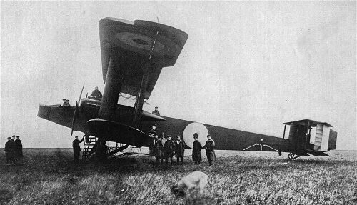 Luftkrieg 1917: Das bei Laon erbeutete englische Groflugzeug