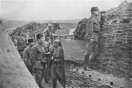 Die Trken im 1. Weltkrieg: Ein trkischer Bataillonsstab in einem Schtzengraben Ostgaliziens